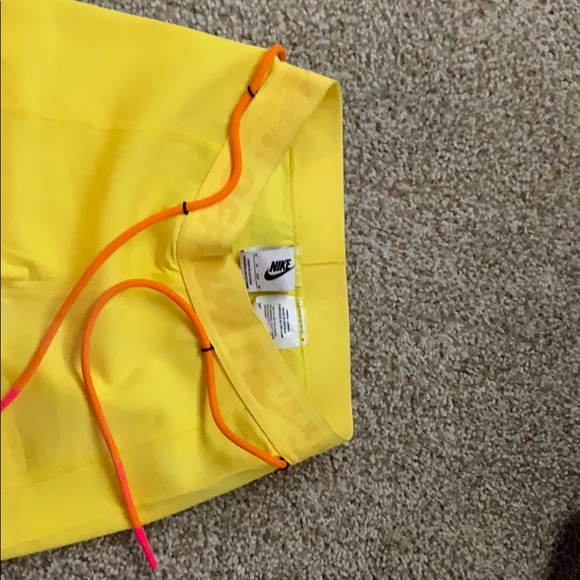 ‼️SOLD‼️Nike Off- White Leggings - Picture 8 of 12